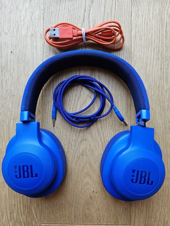 Słuchawki JBL E55bt Stan Bardzo dobry + Etui