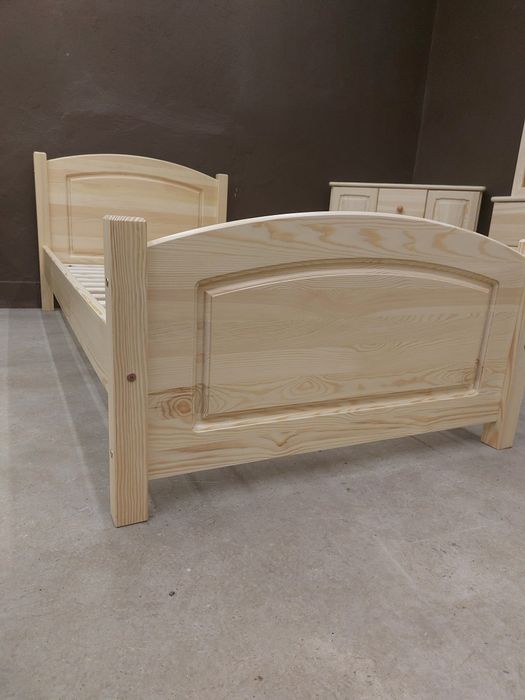 Łóżko drewniane lakierowane 90x200 140x200