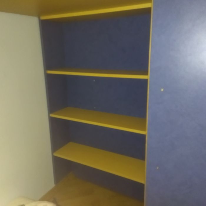 Двохярусне ліжко, дитячі меблі