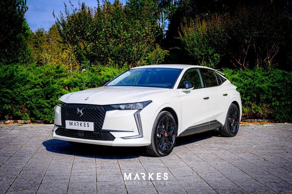 DS DS4 E-Tense Performance Line EAT8