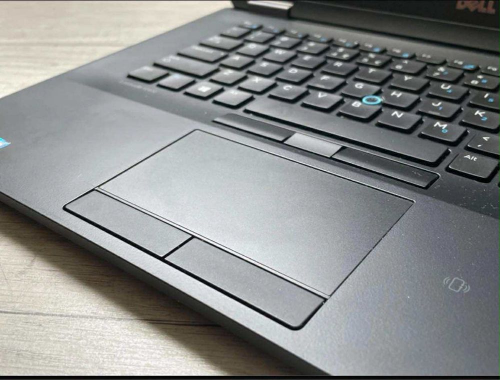 Laptop DeLL i5/8RamDDR4/ssdm2-256gb/Windows 11/bateria Excellent