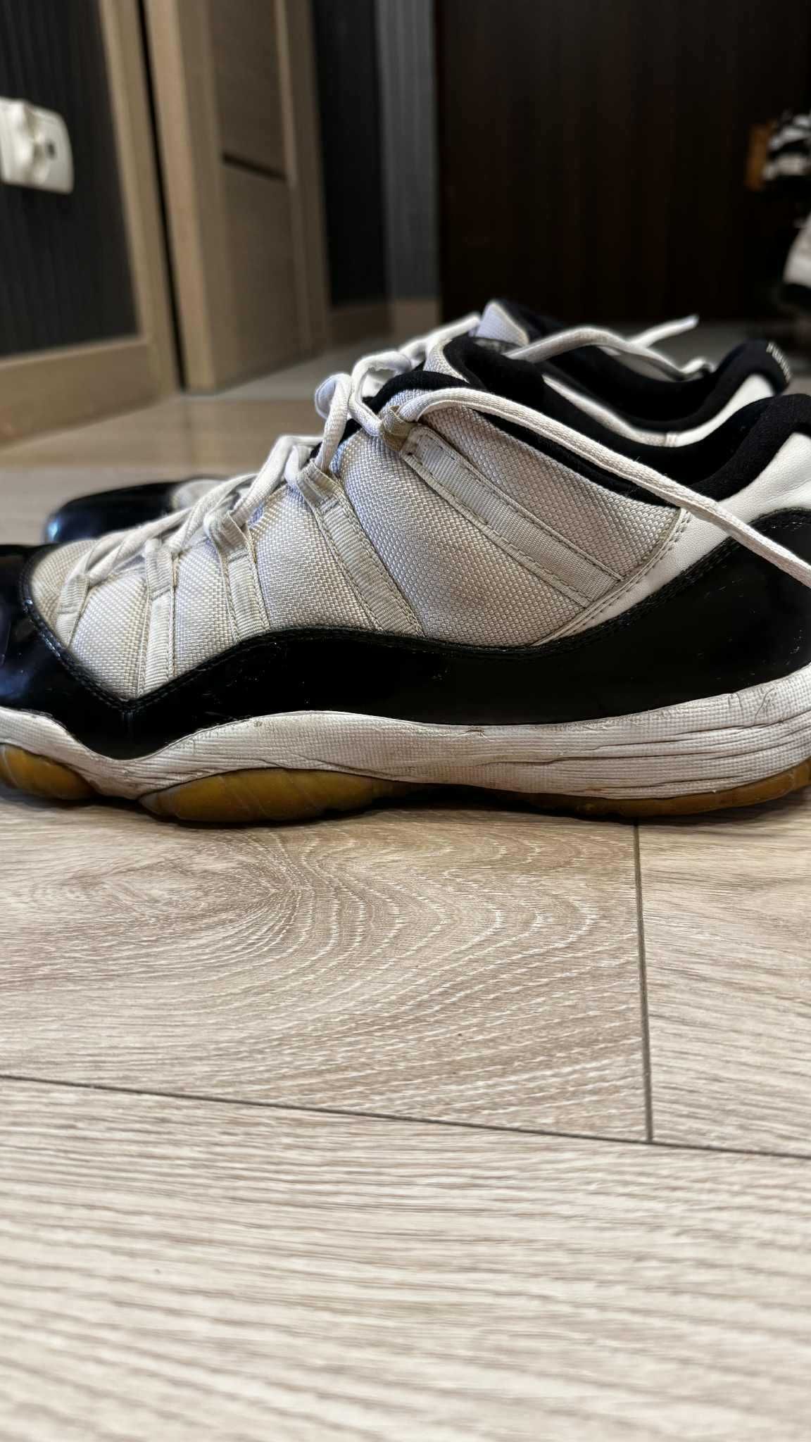 Buty Jordan 11 Concorde r. 49,5 / 33cm
