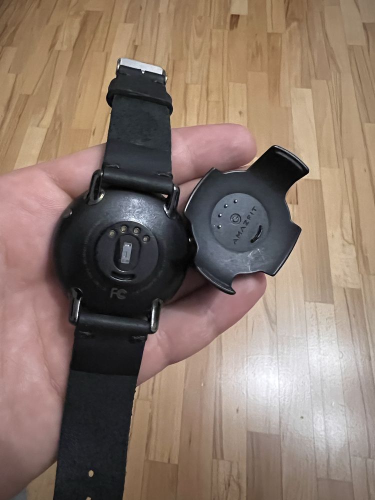 Amazfit pace ромуний годинник smart watch