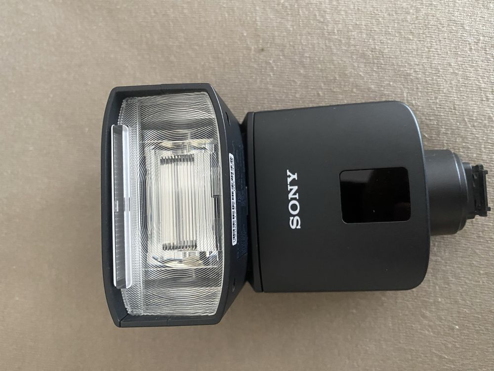 Lampa błyskowa Sony HVL-F32M Alpha