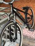 Rower wyczynowy dirt