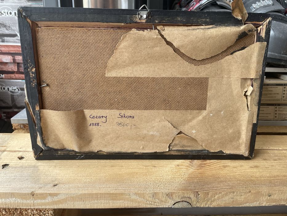 Obrazy male i jeden duzy