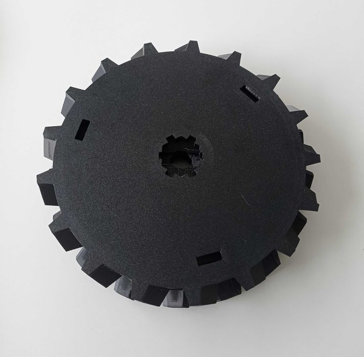 Koła WORX Landroid  L na wyższą trawę, wzniesienia i podmokły teren