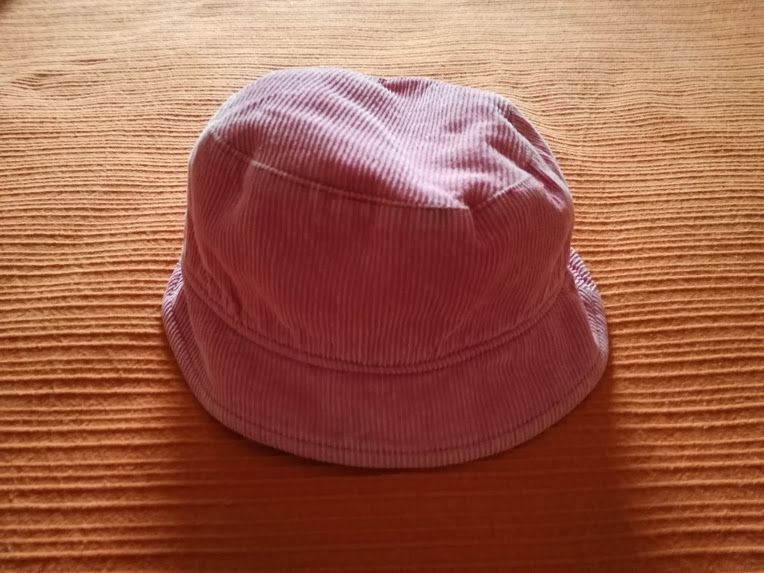 Chapéu e Tapa Orelhas Hello Kitty, 3 Anos