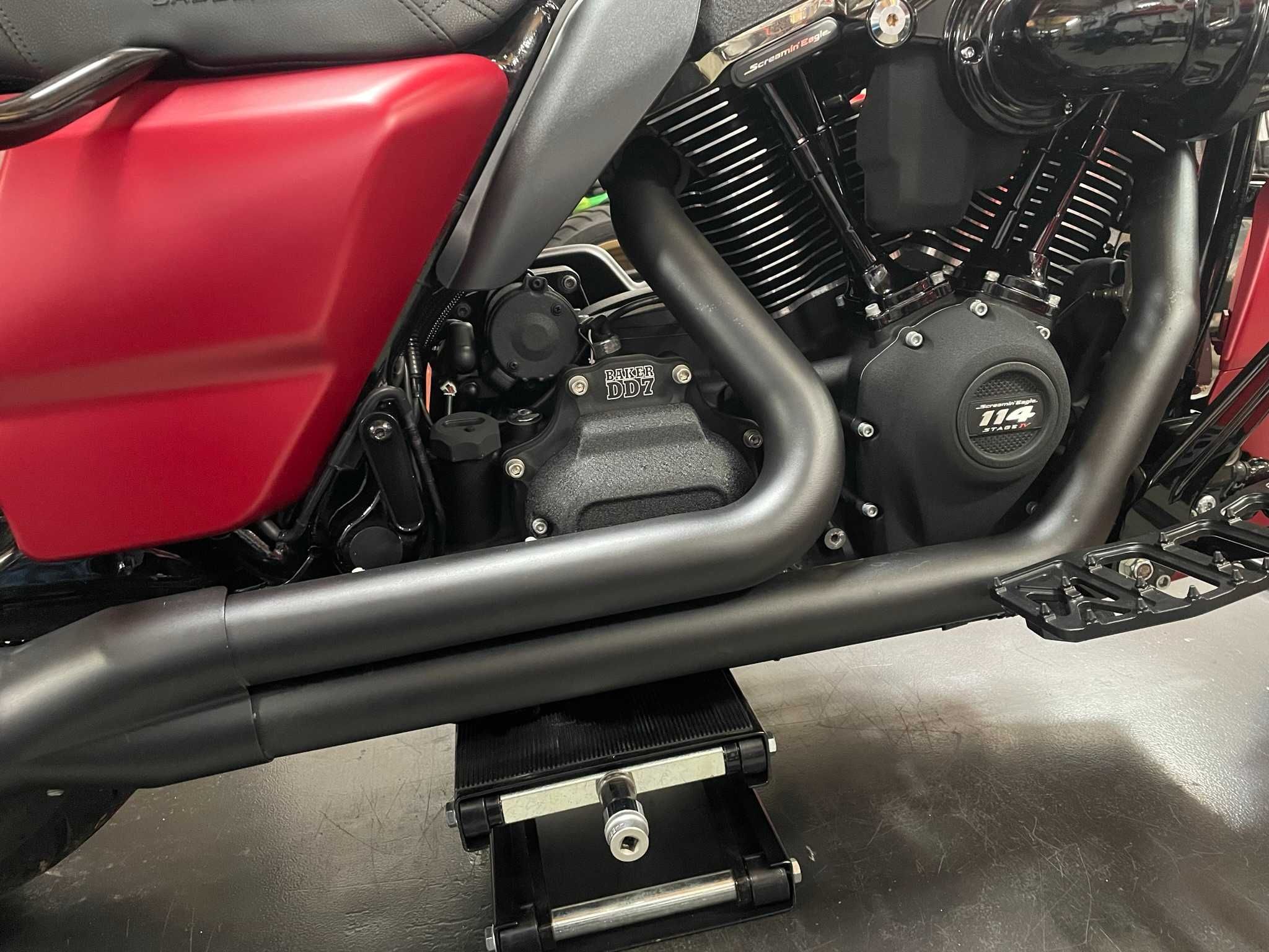 Harley Touring M8 17-23 układ wydechowy wydech S&S Sidewinder 2-1