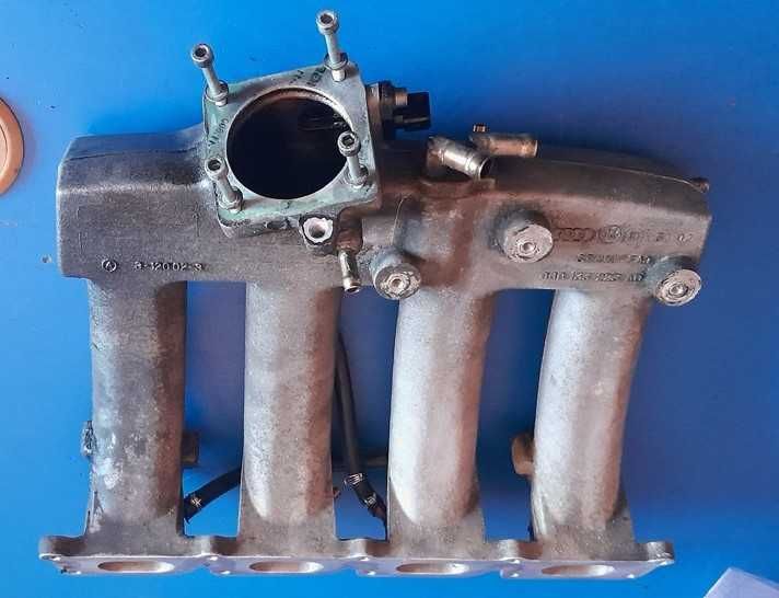 Kolektor dolotowy ssący Audi A4 Passat B5 1.8 Turbo 06B133223AD