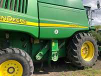Комбайн  зернозбиральний John Deere 9880 sts