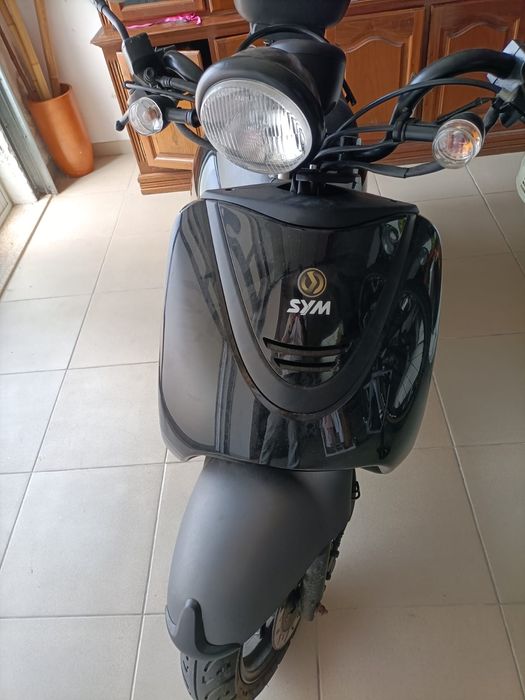 Vendo scooter marca Sym allo