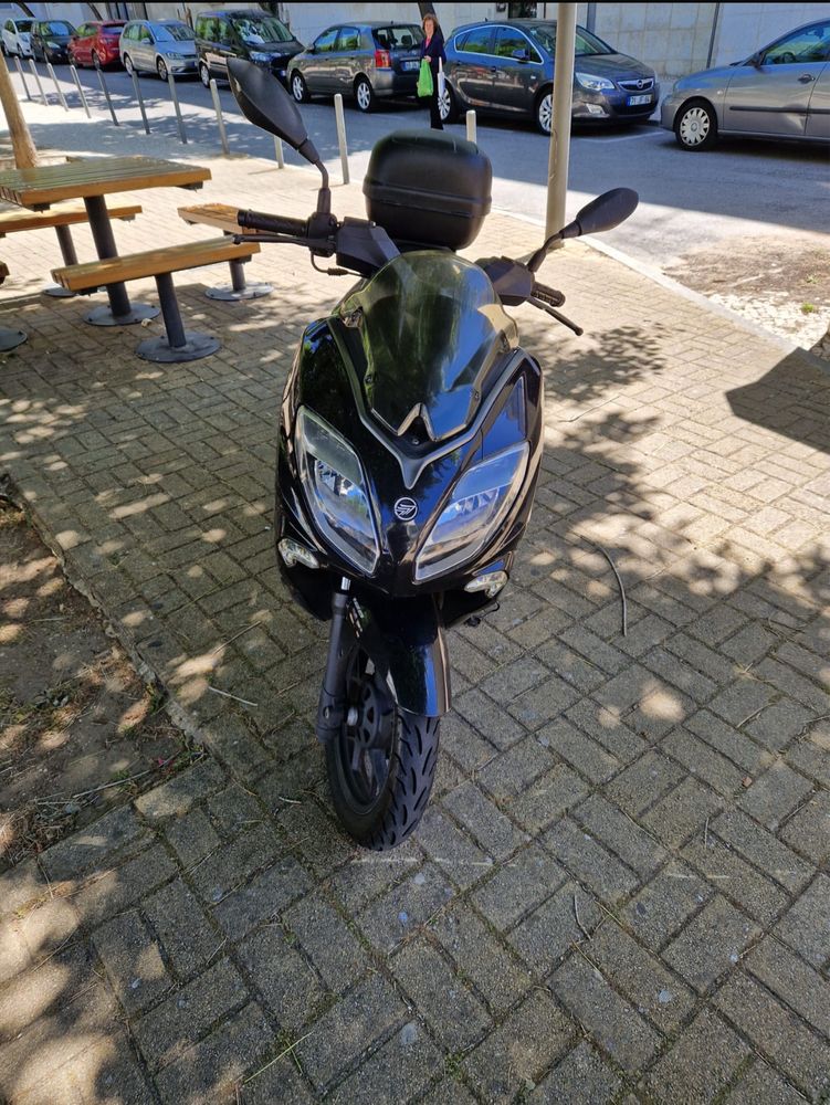 Moto Cityblade preta
