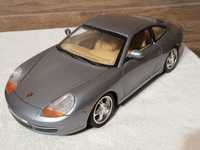 model Porsche 911 (68801) 1/18