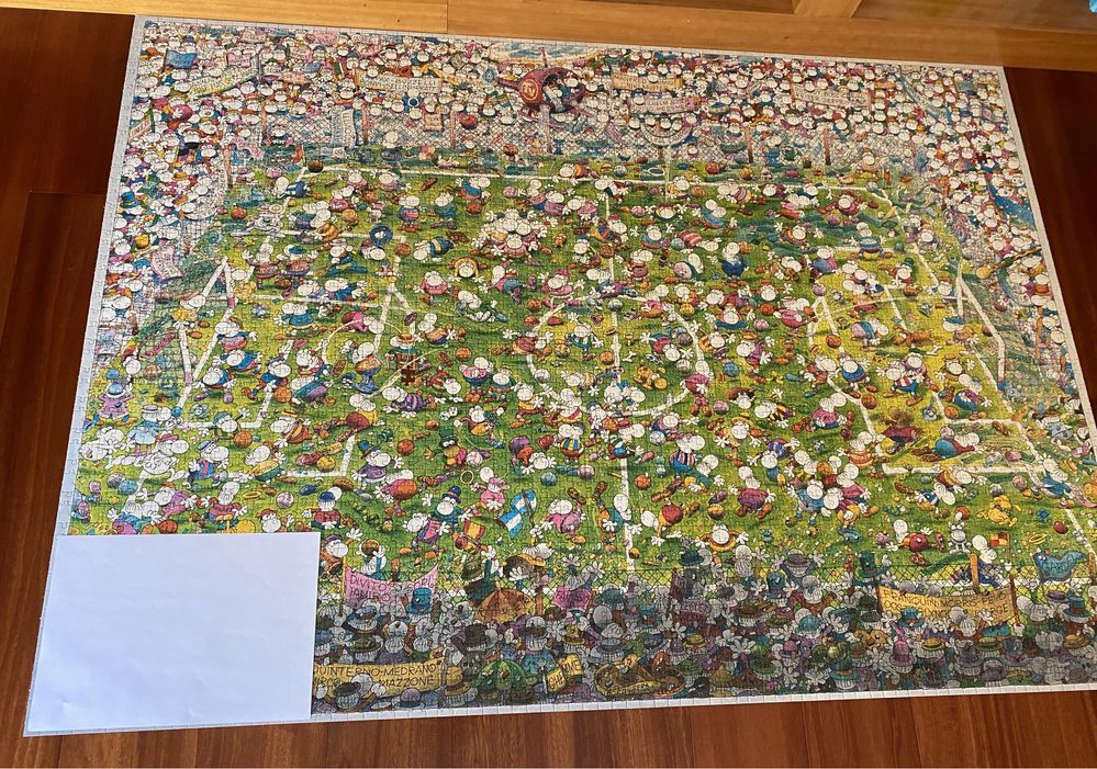 Puzzle Heye 4000 peças - Crazy Football