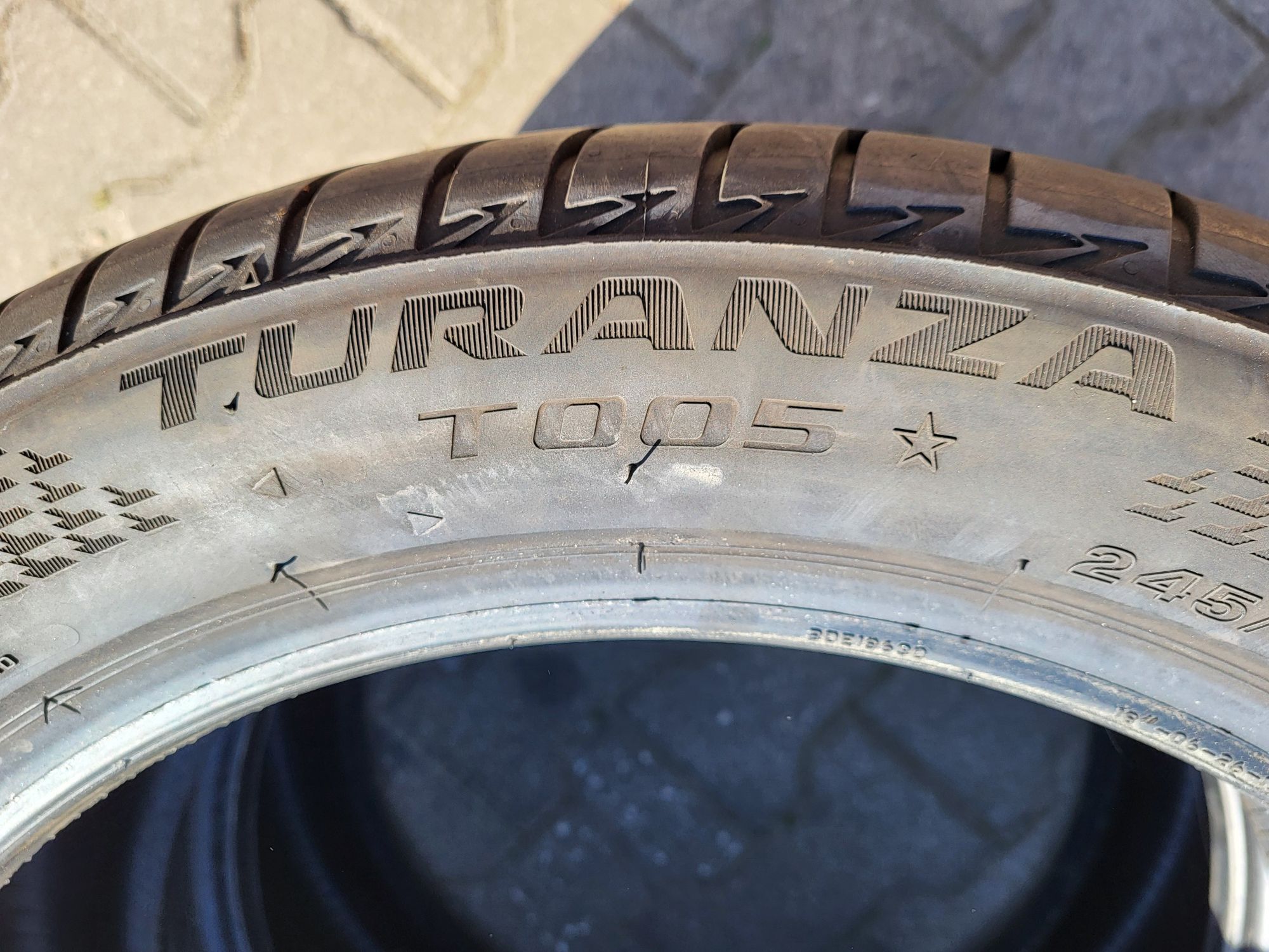 2szt Bridgestone 245/45/18 100Y 2023