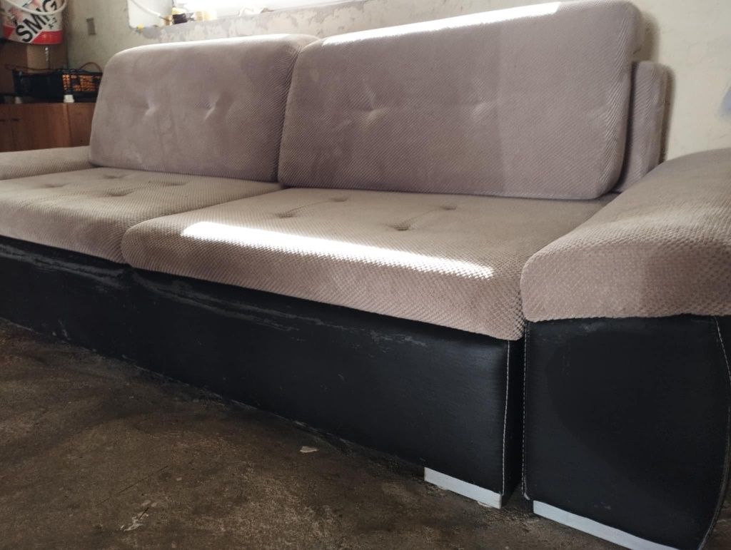 Kanapa rozkładana / sofa 250x150 stan dobry