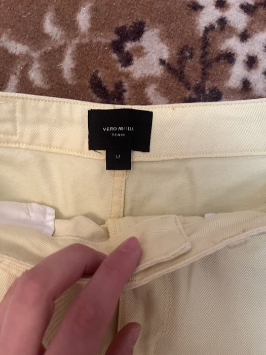 Жіночі джинсові шорти