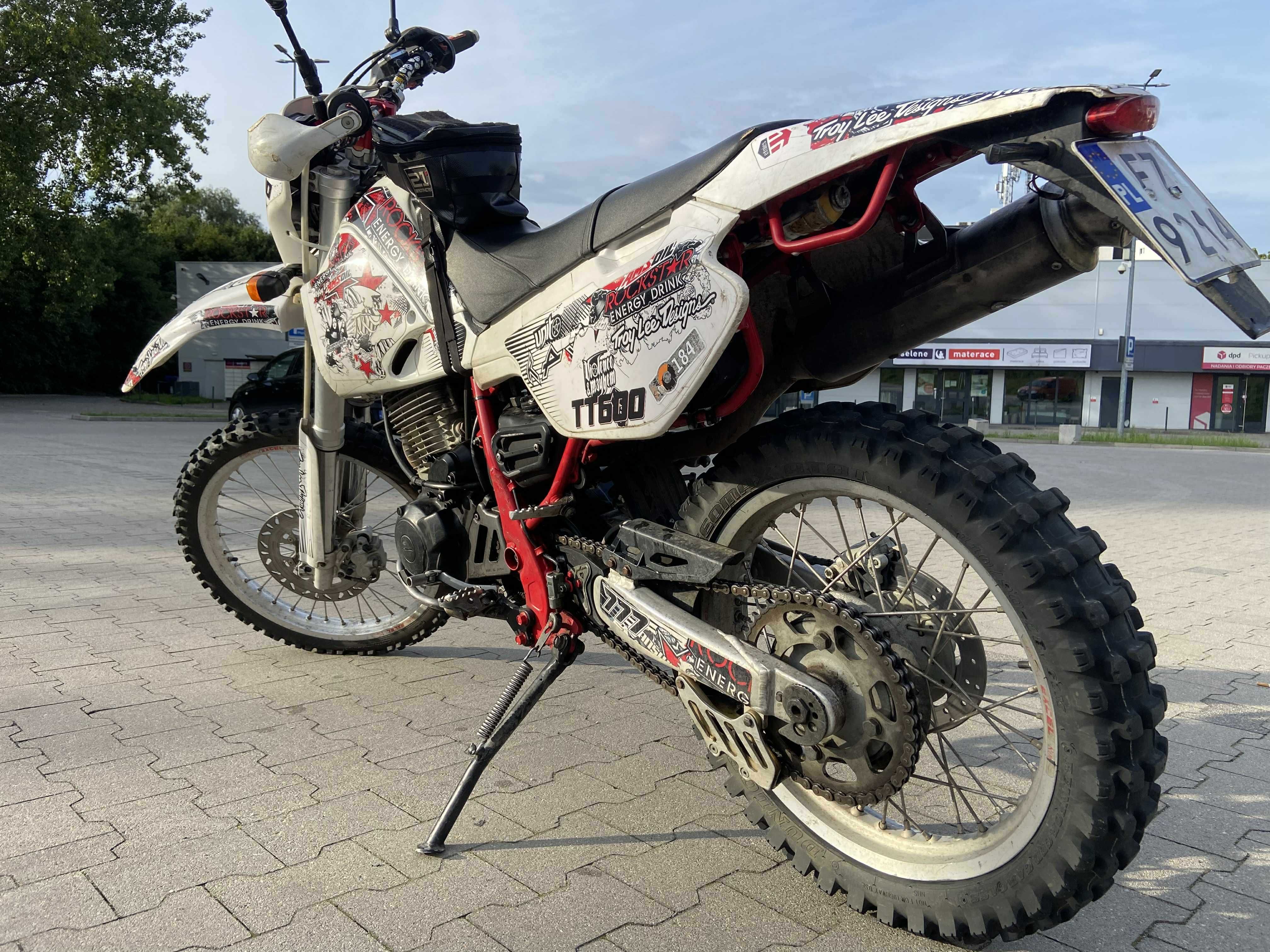 Yamaha TT600E Belgarda 2000r.