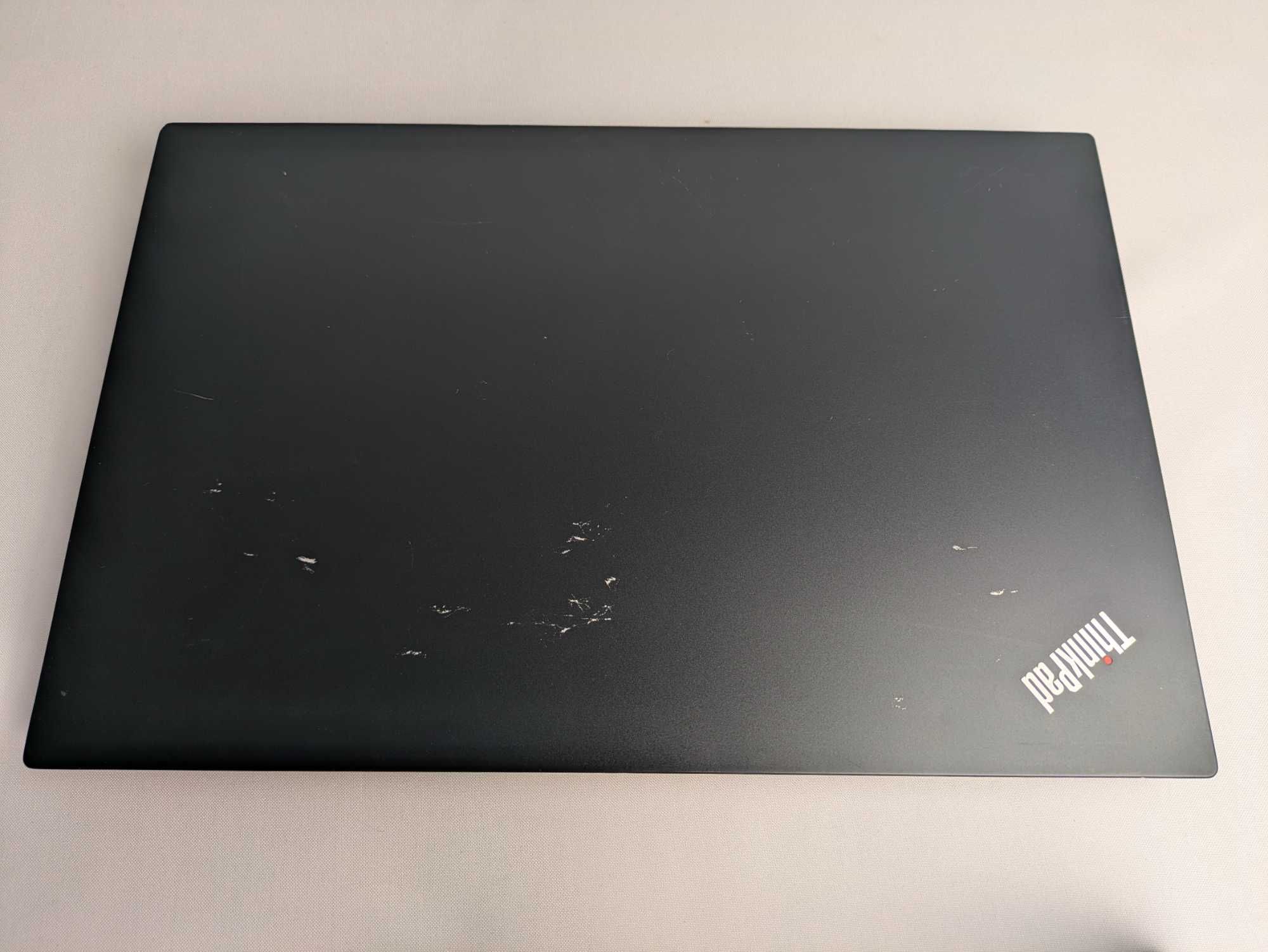 ThinkPad E15 i5-10210U 16,32,64ram/256,512,1000nvme 15.6′ IPS АКБ=100%