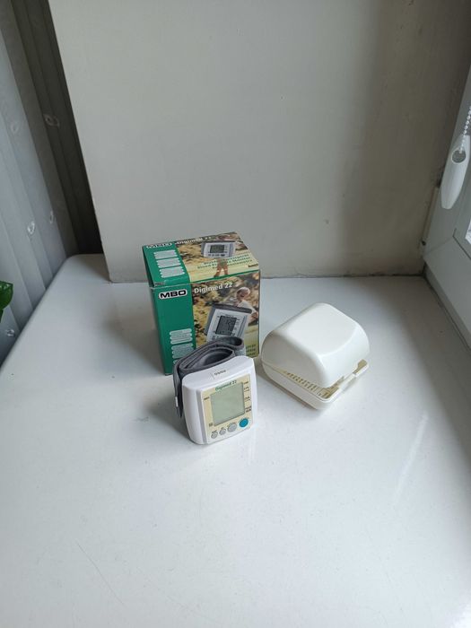 USZKODZONY Ciśnieniomierz nadgarstkowy podręczny Digimed 22 MBO części