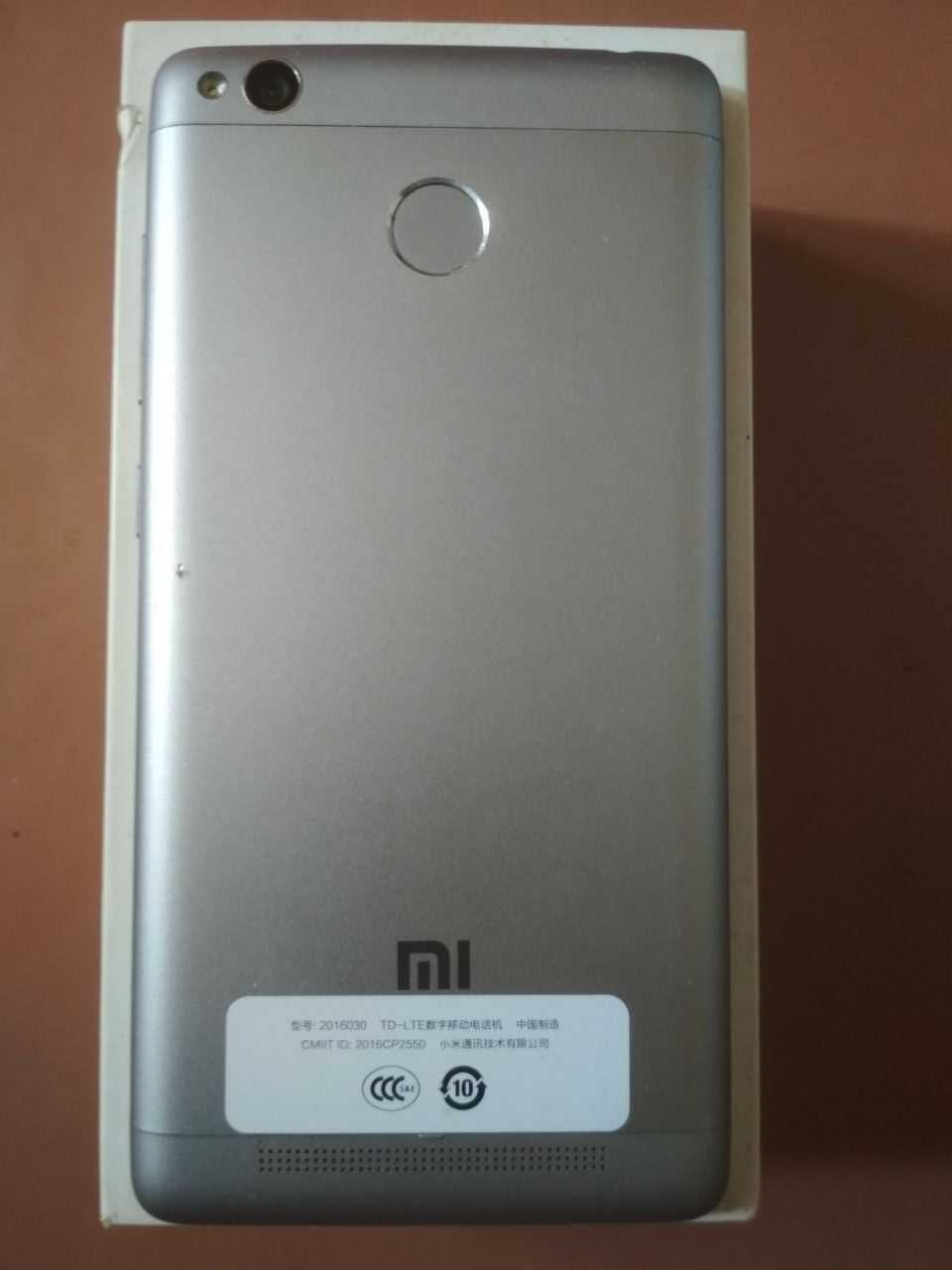 Xiaomi Redmi 3s, не включается