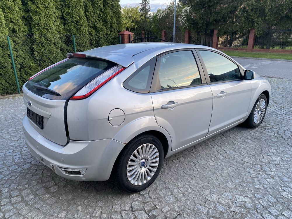 Ford focus 1.6 16V TITANIUM