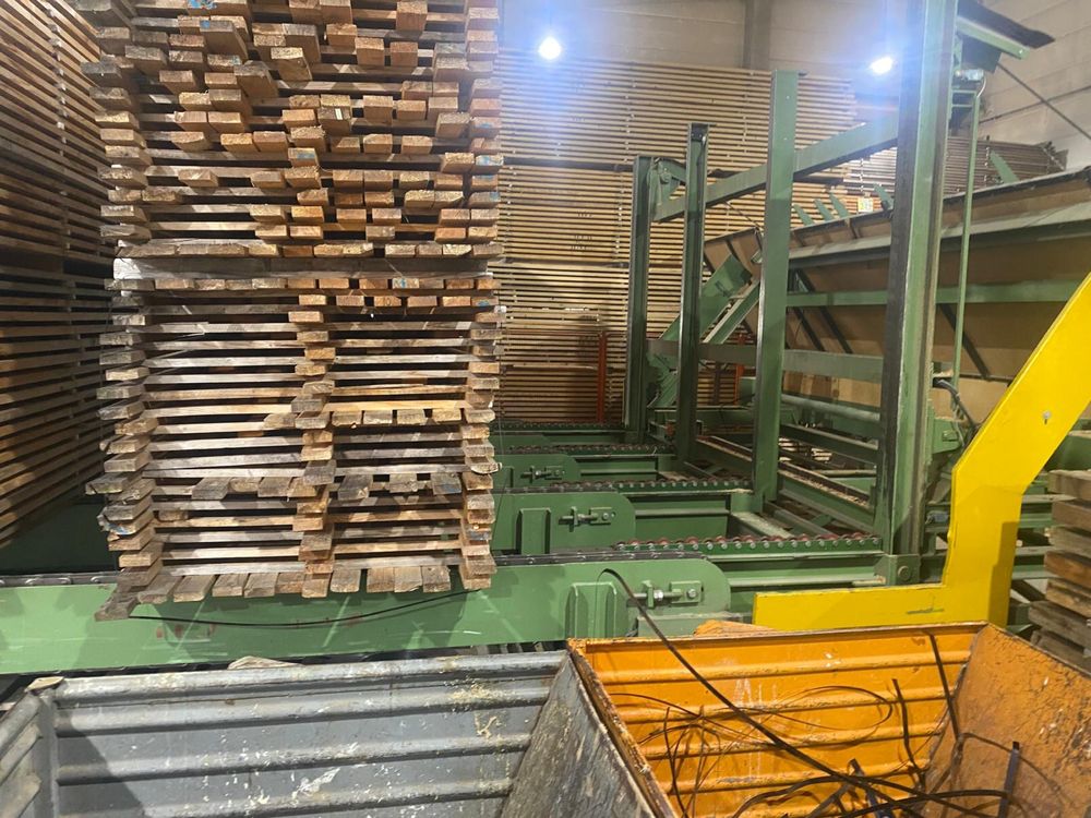 Strugarka czterostronna Weinig H 17 BL z mechanizacją