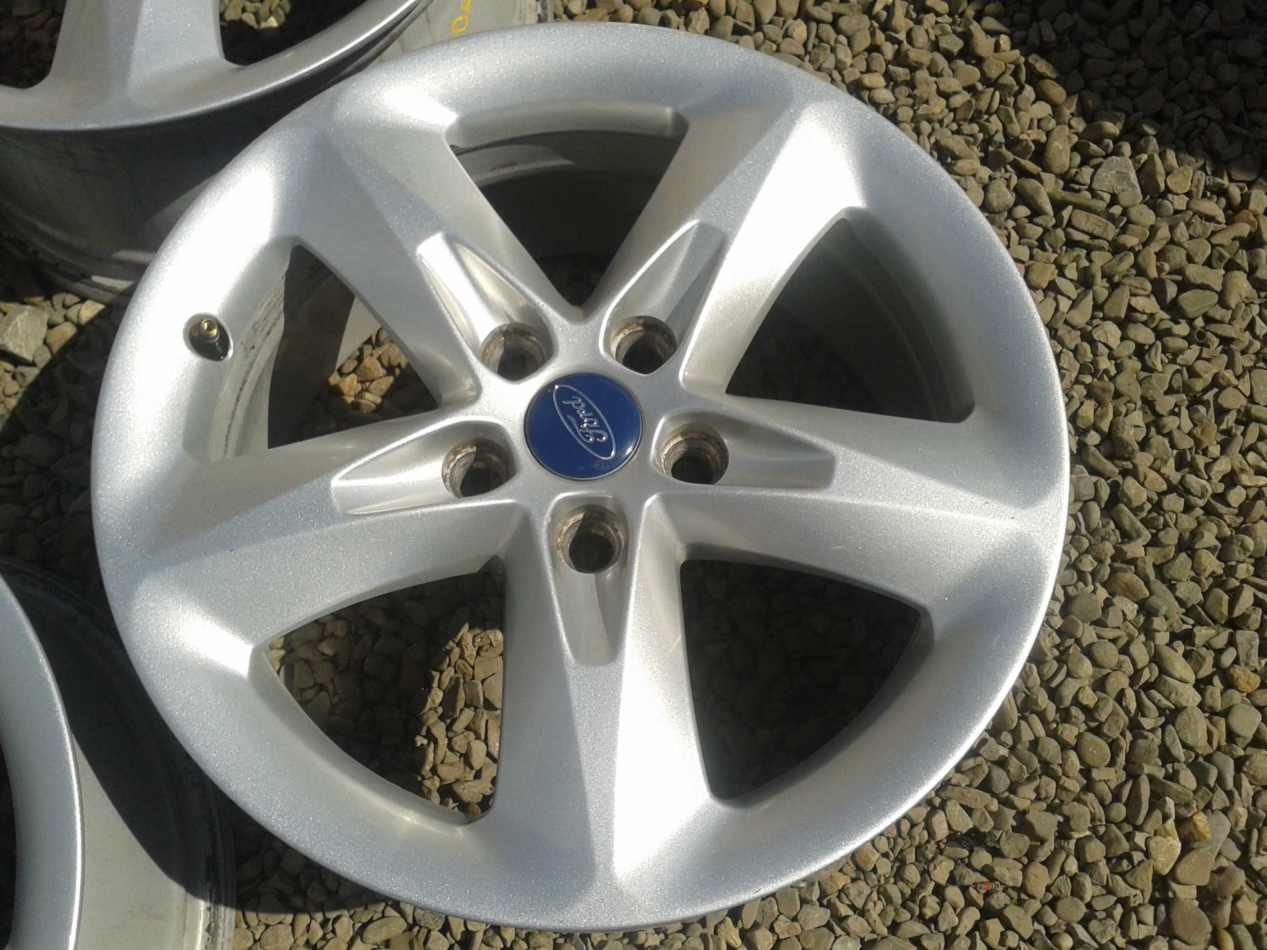 oryginalne r16 felgi volvo s40 s60 v40 v50 v60 v70 5x108 c30 xc70 c70