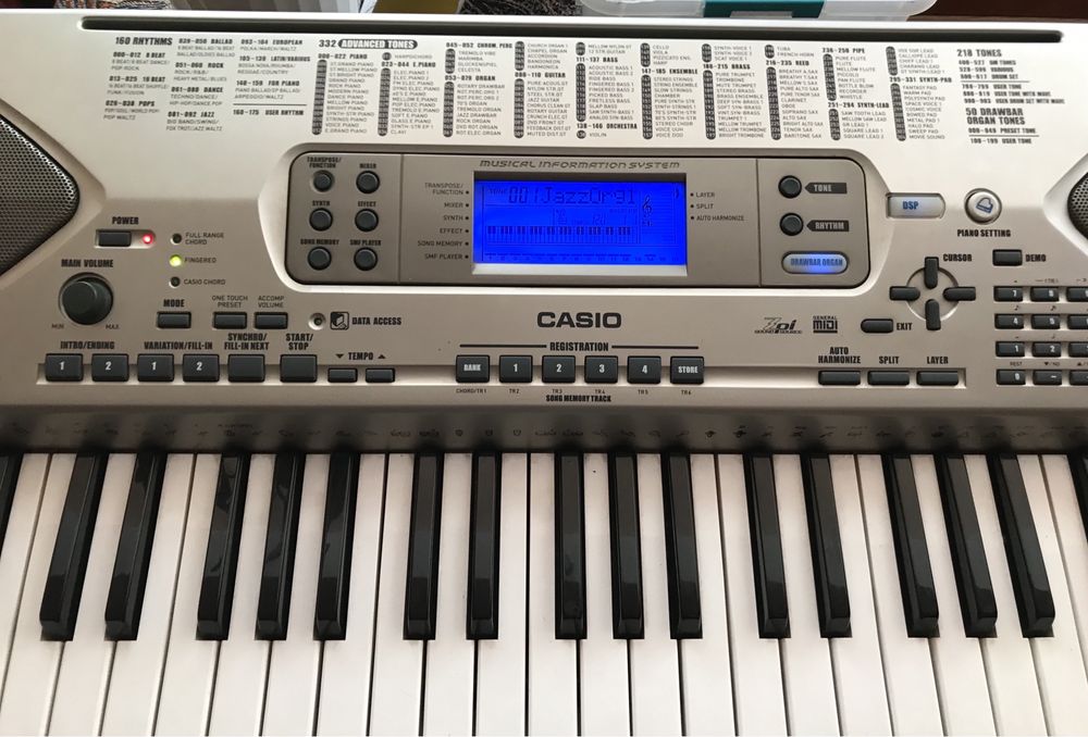 Синтезатор Casio CTK-900 с подставкой