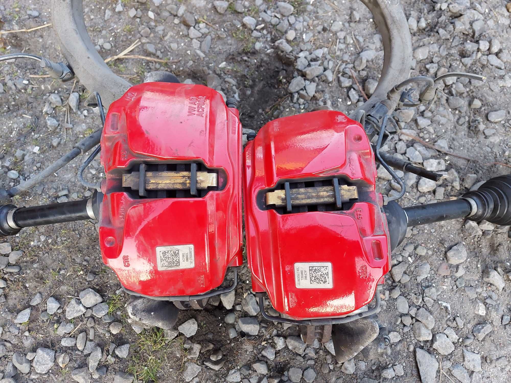 Zaciski tarcze hamulcowe przód Audi A4 B9 A5 320mm 8E05EL 8E06EL Kplt