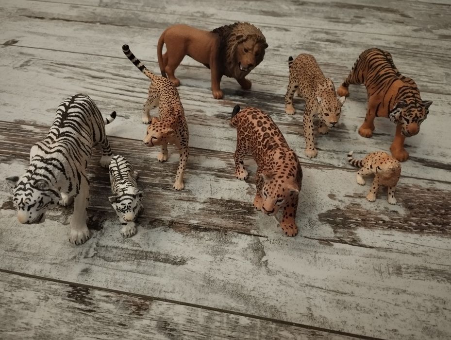 Schleich - figurki dzikich zwierząt 8 szt.: lew, tygrys, lampart