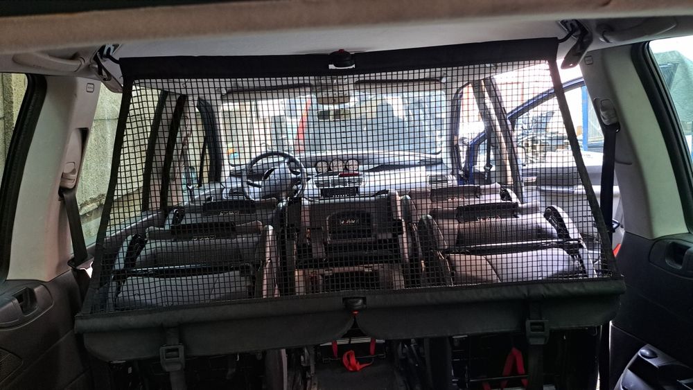 Siatka bagażnika Citroën C8 Peugeot 807 Phedra Ulysse.