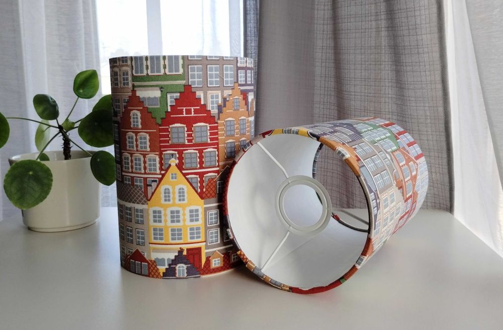 Komplet 2 nowe abażury z tkaniny "Kolorowe kamieniczki" 15cm x 22cm