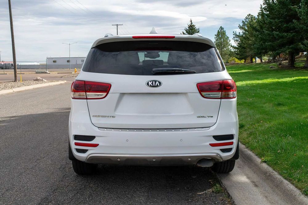 Kia Sorento      2018