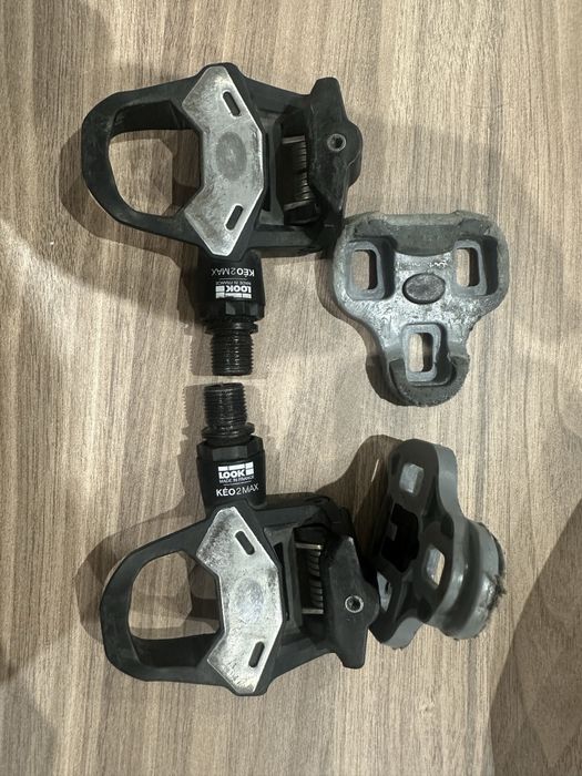 Pedais Look Keo 2 Max e Cleats