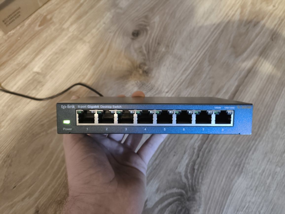 Комутатор мережевий TP-Link TL-SG108