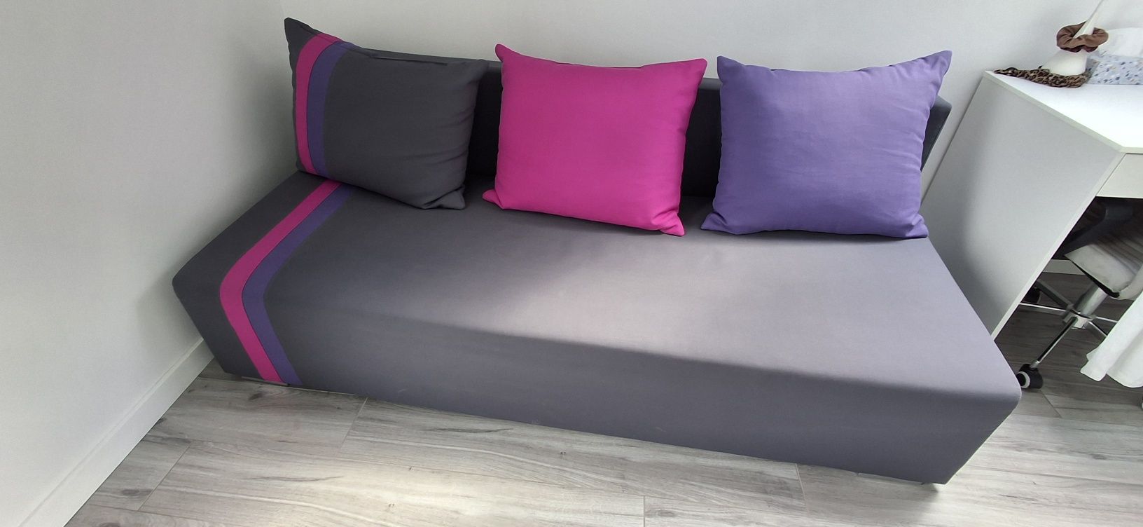 Do sprzedania sofa