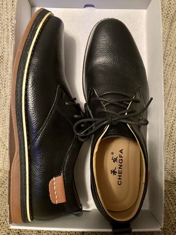 Pantofle męskie półbuty buty 43 czarne sznurowane NOWE szyte