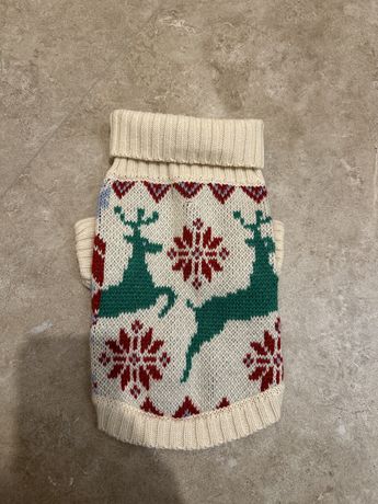 Ubranko, sweter dla psa świąteczny S