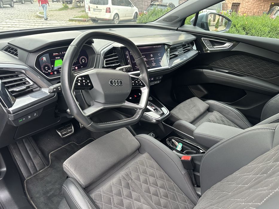 Audi q4 e-tron 50 creative - максималка на повному приводі В НАЯВНОСТІ