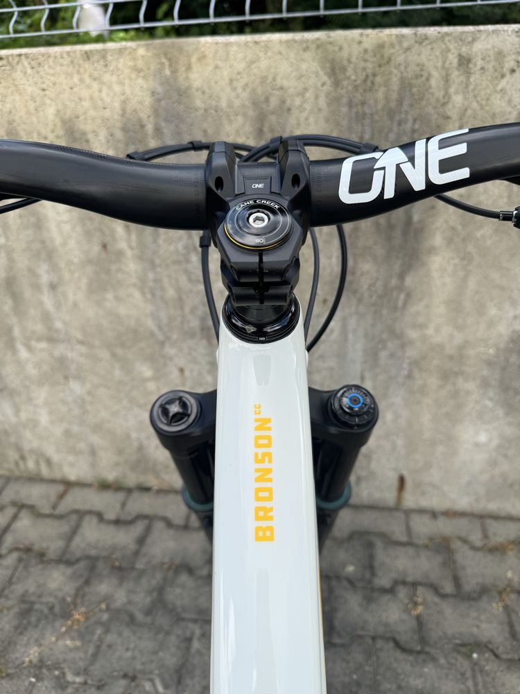 Santa Cruz Bronson 4.1 CC r L , jak nowy