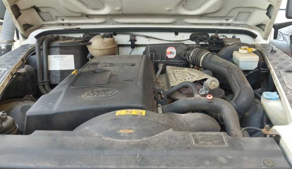 LR Defender 110 2.5 TD5 de 9 lugares