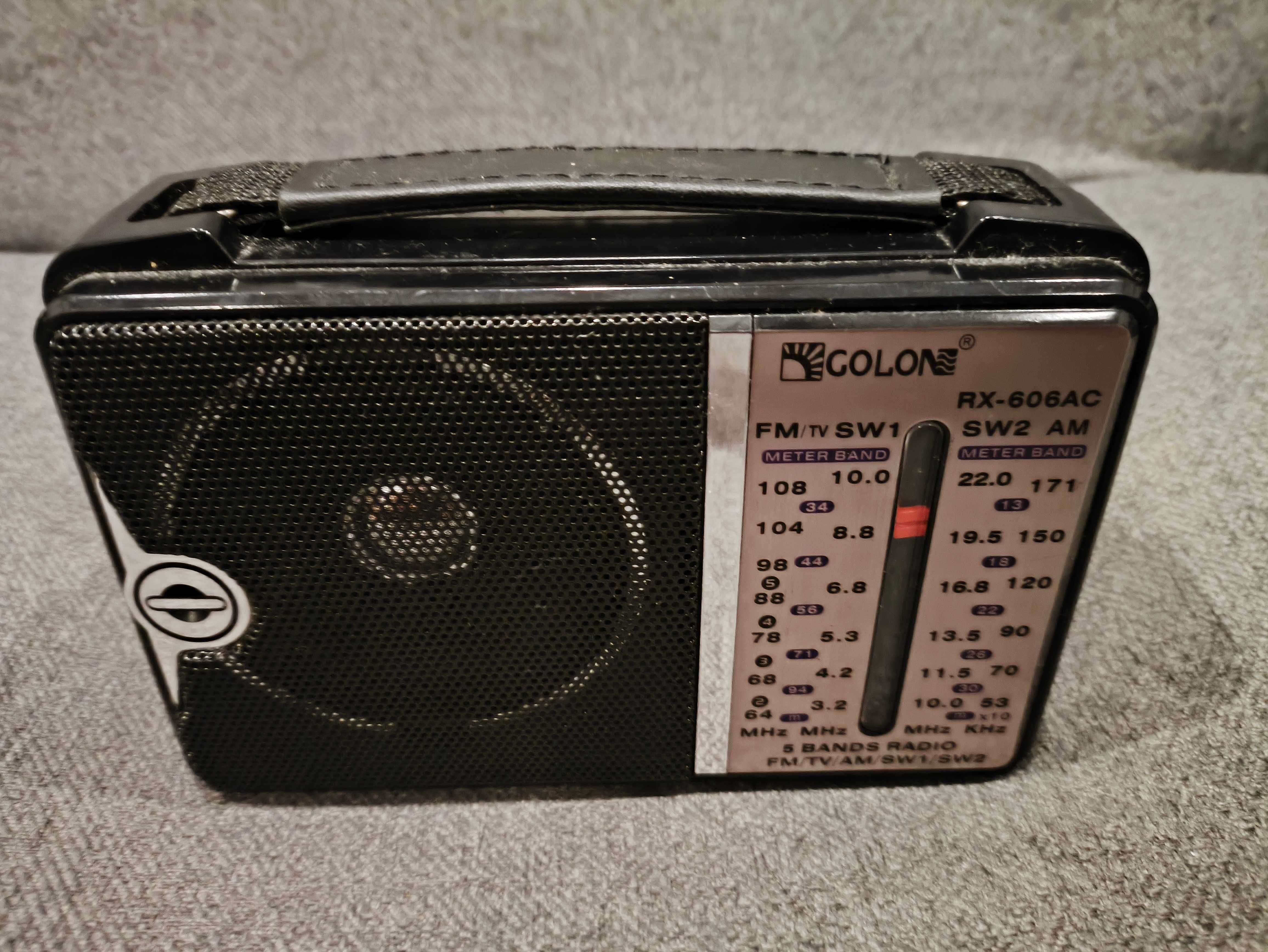 Zepsute radio golon
