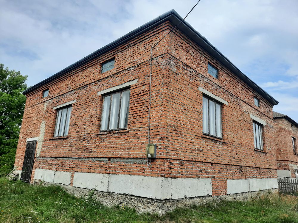 Продаж приватного Будинку