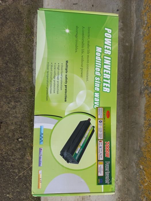 Перетворювач , інвертер напруги 12в-220в