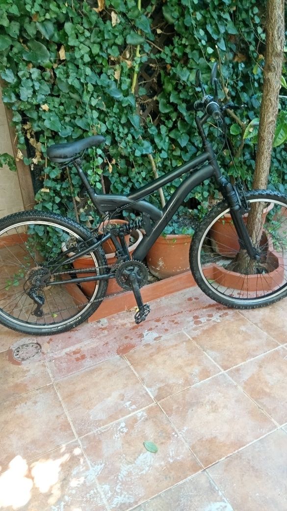 Bicicleta todo o terreno