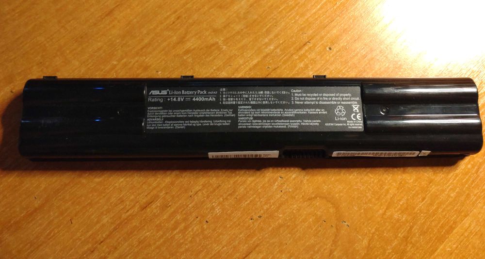 Акумулятор до ноутбука ASUS Li ion battery Pack A42 A3 (не працюючий)