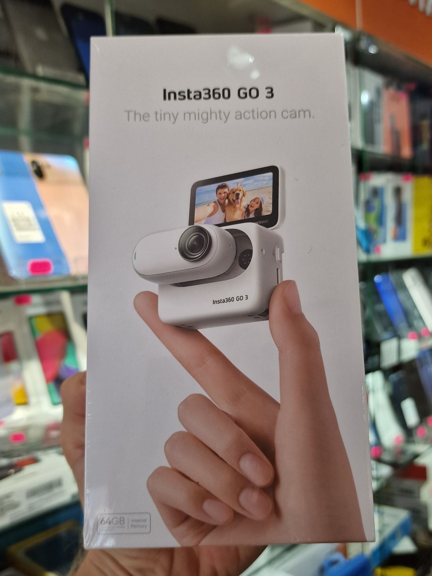 Екшн-камера Insta360 GO 3 64GB Standalone (CINSABKA-GO3) EU