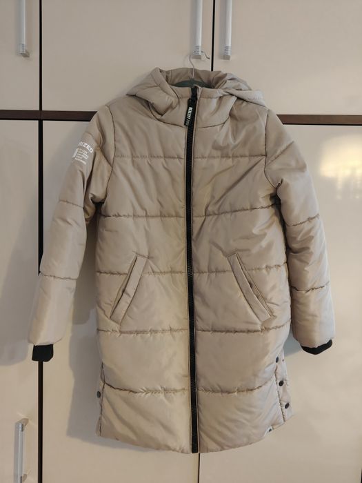 Kurtka  dziewczęca 158 stan bardzo dobry